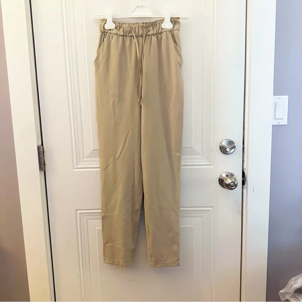 Lululemon 7/8 Keep Moving Pant‎ Trench Sz 2